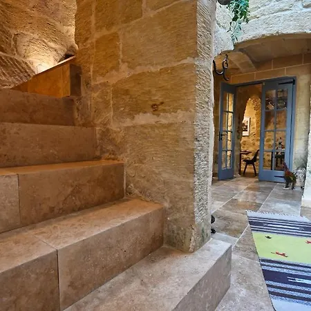 Πανσιόν Il-kastell - Not Only For Royals Victoria