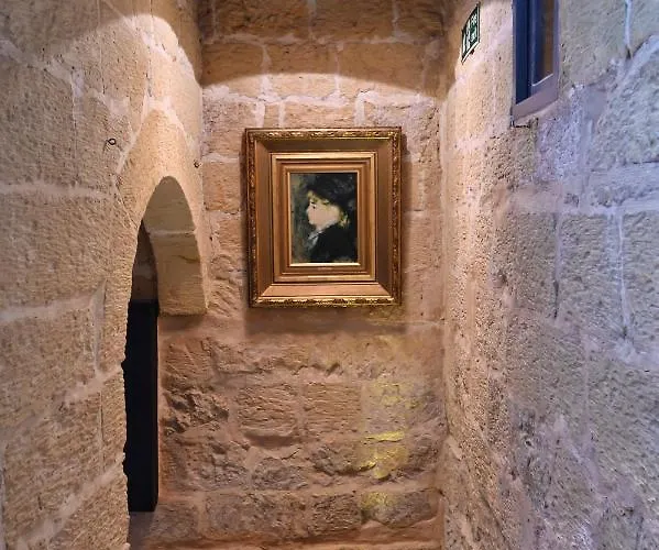 Il-kastell - Not Only For Royals Pensiune Victoria